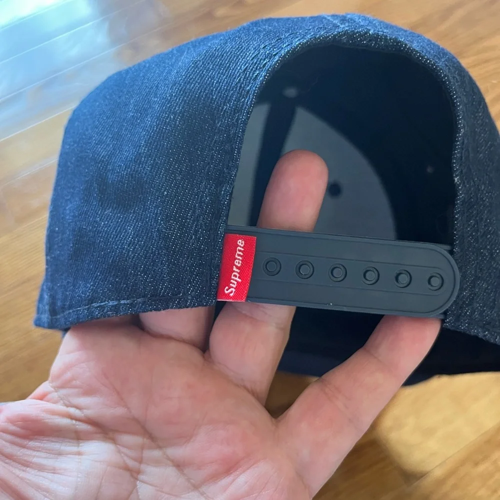 Supreme Dark Blue Hat with Red Logo NWOT - Picture 7 of 11